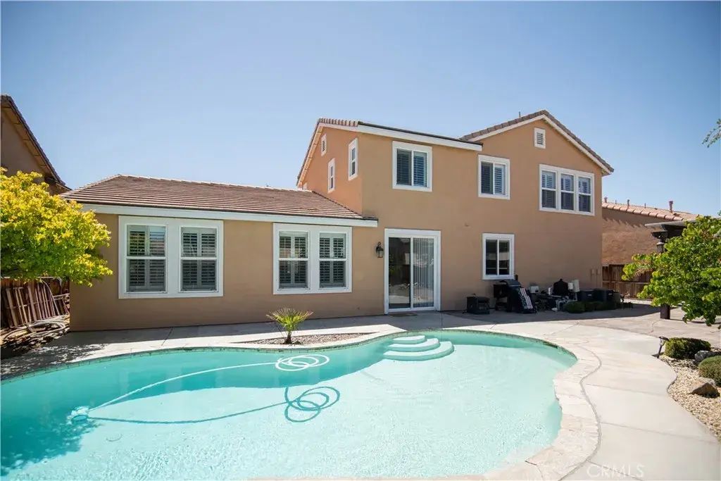 12934 Pearblossom Street, Hesperia