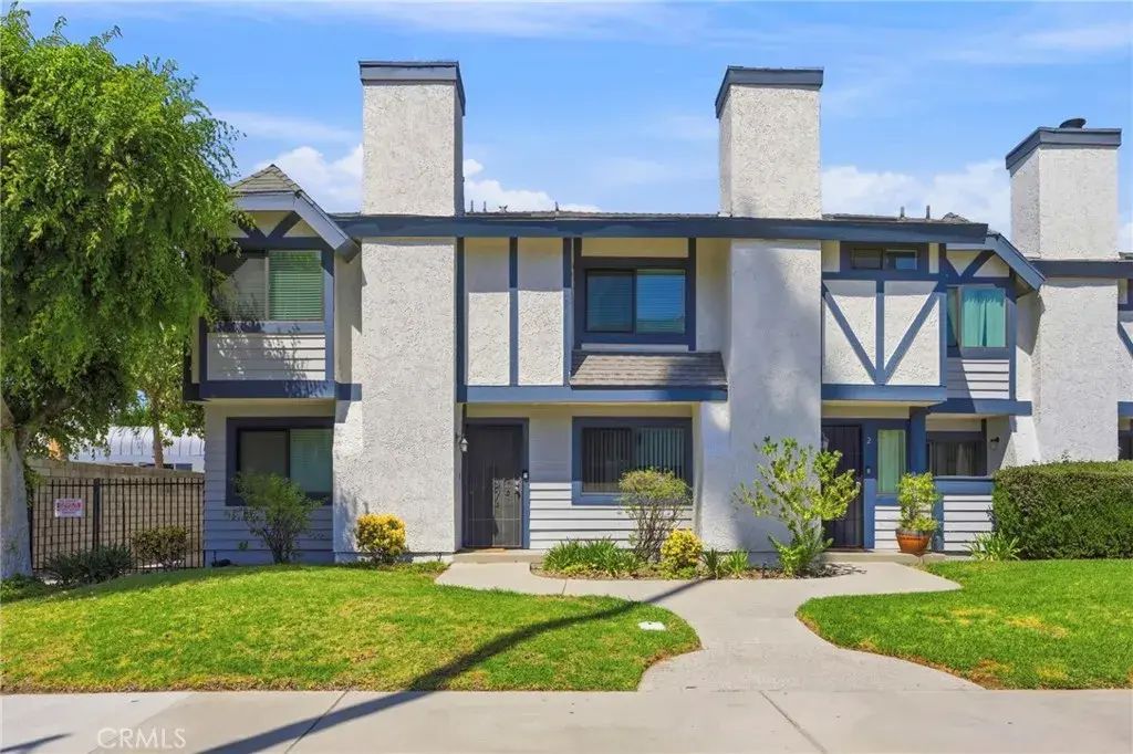 19231 Sherman Way 1, Reseda
