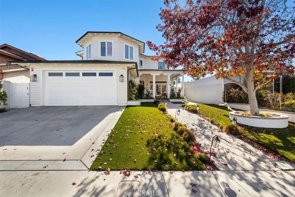 1740 1st, Manhattan Beach