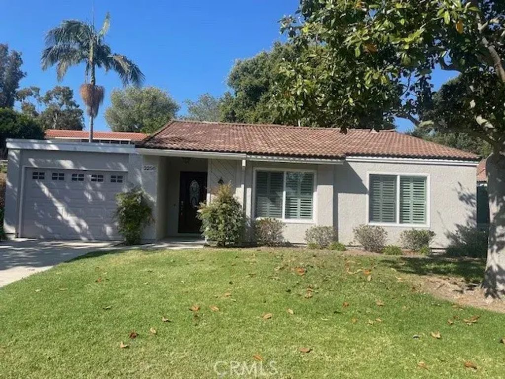 3256 San Amadeo A, Laguna Woods