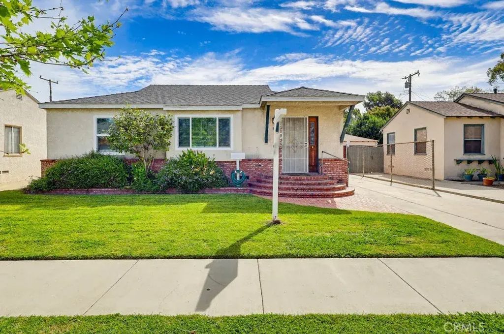 5812 Graywood, Lakewood