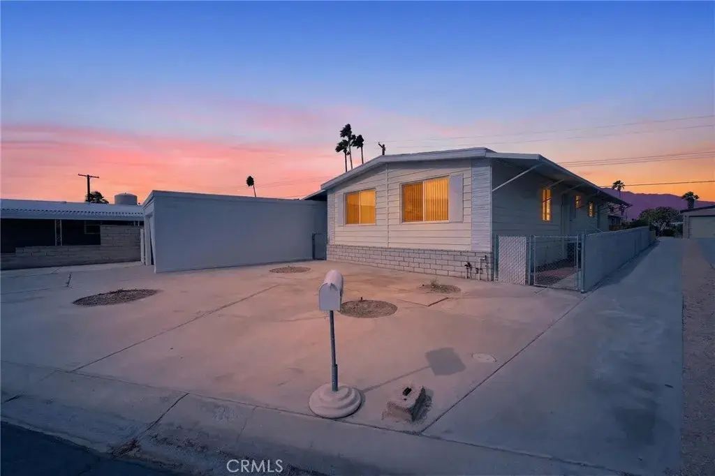 33183 Laura, Thousand Palms