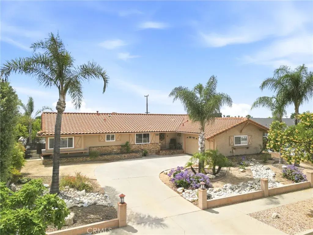 1466 Briarcroft, Claremont