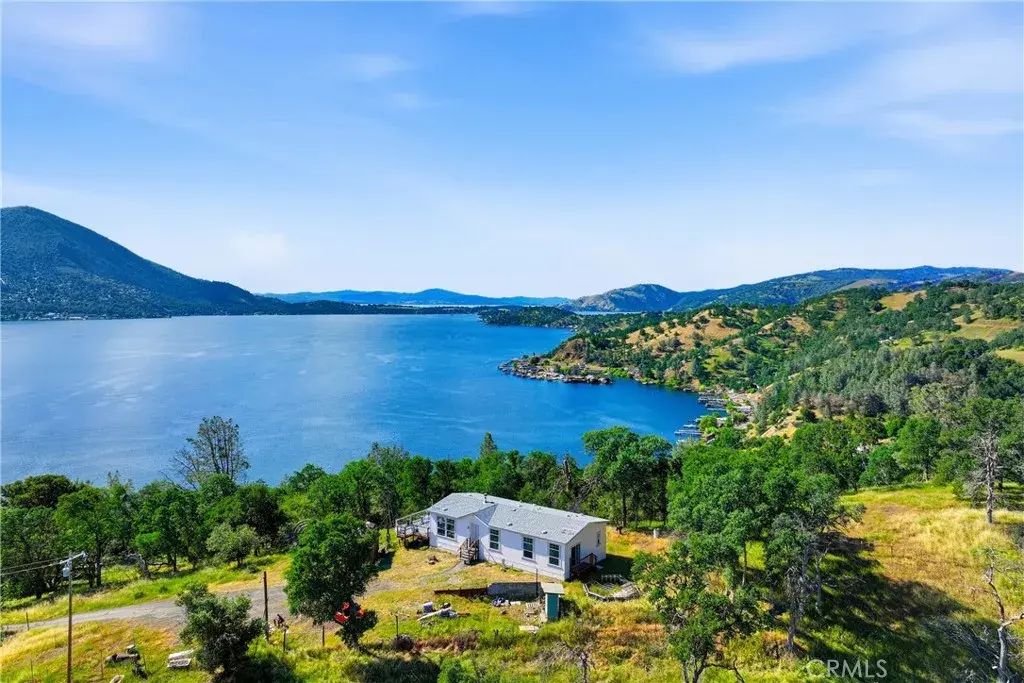 2950 Mira Vista Lane, Clearlake