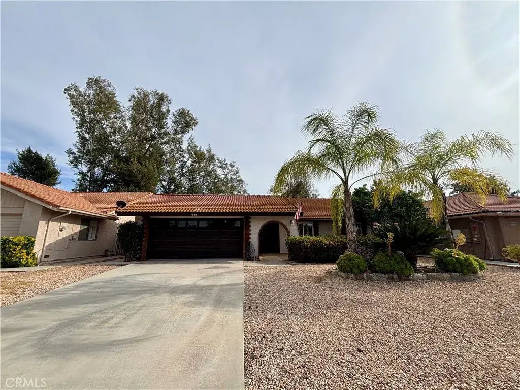 1955 Silver Oak, Hemet