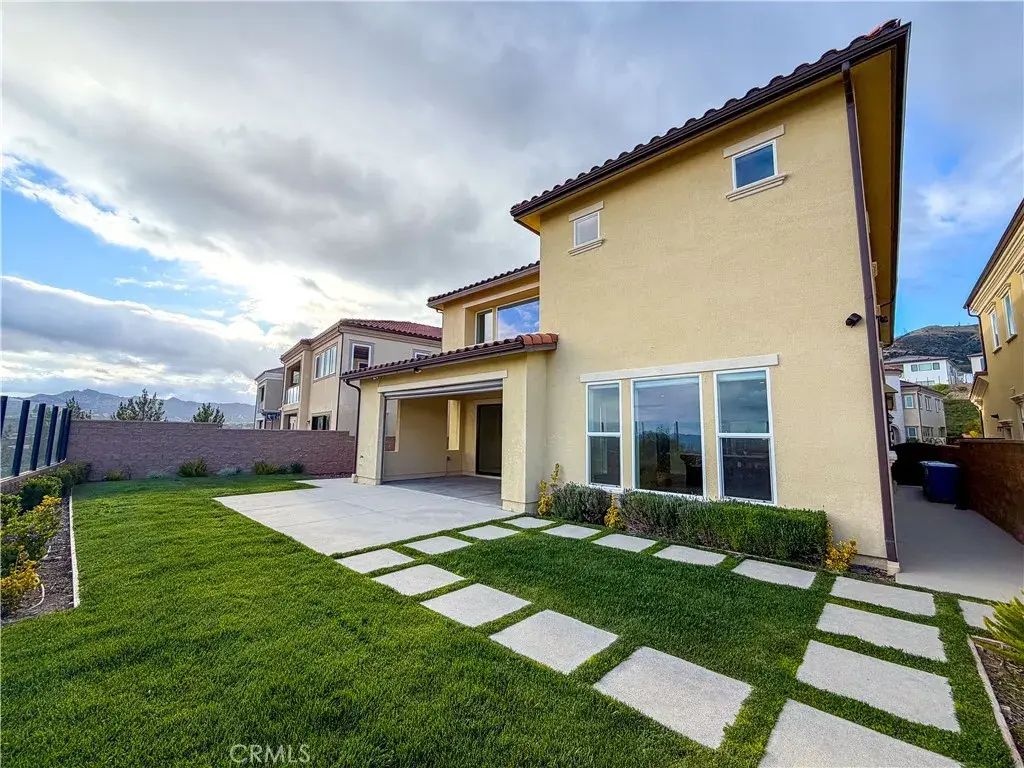 20626 Deer Grass Court, Porter Ranch