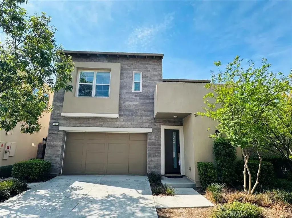 101 Pelican Lane, Irvine