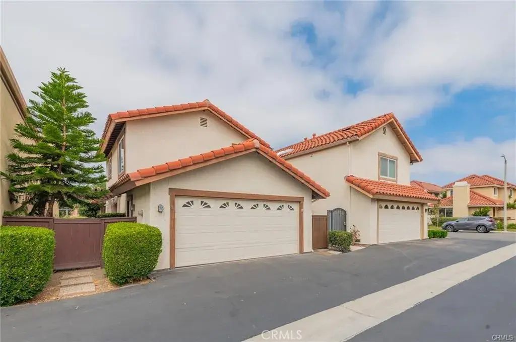 7 Tivoli, Irvine