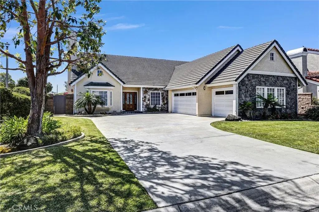 6862 Hitchingpost, Huntington Beach