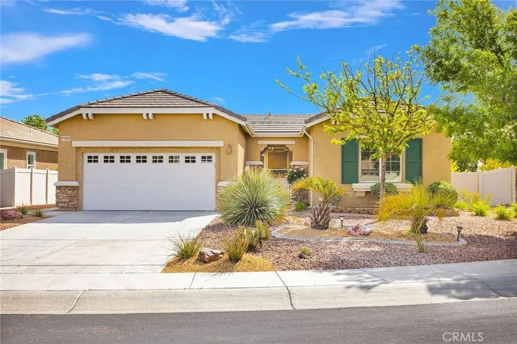 10429 Lanigan, Apple Valley