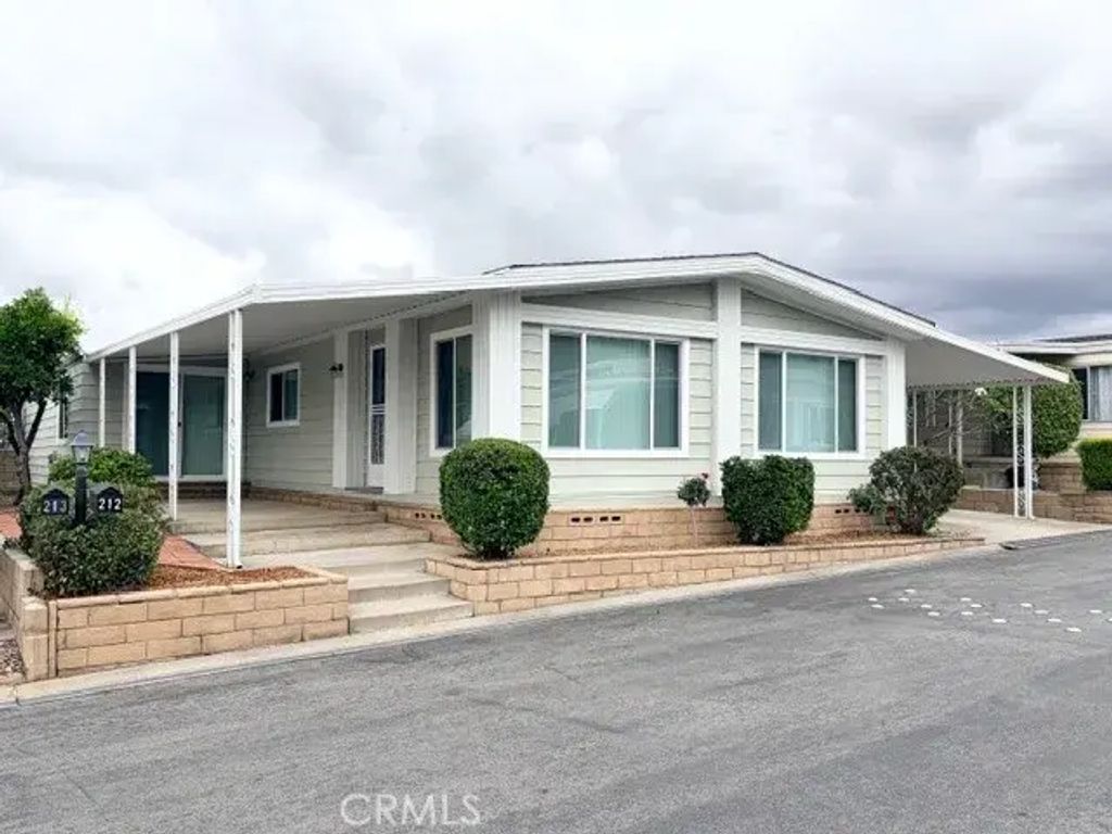 3850 Atlantic 212, Highland