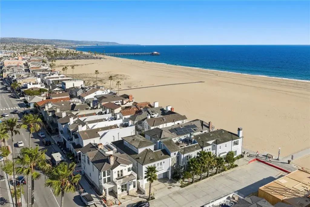 524 W Oceanfront, Newport Beach