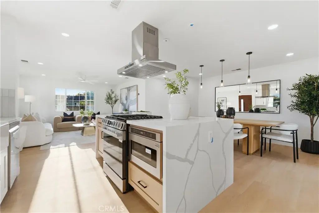 10121 Kukui, Huntington Beach