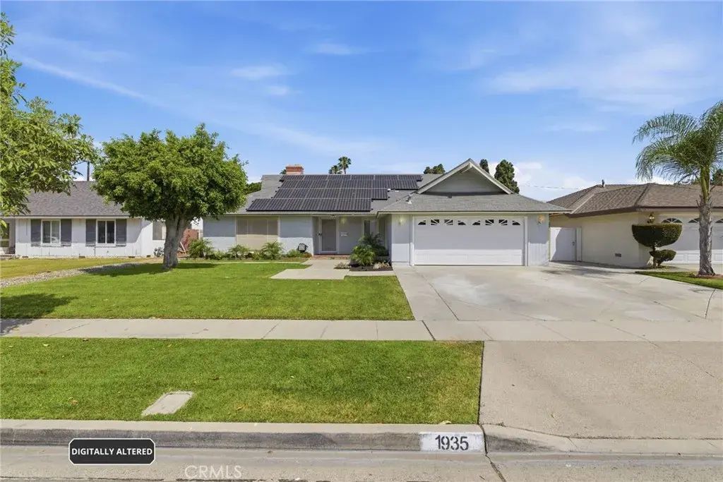 1935 W Chanticleer, Anaheim