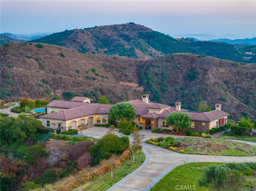26088 Calle Catrina, Temecula