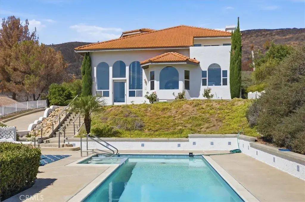 16262 Oak Springs, Ramona