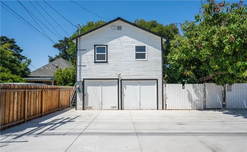 2240 6th Street Back House, La Verne