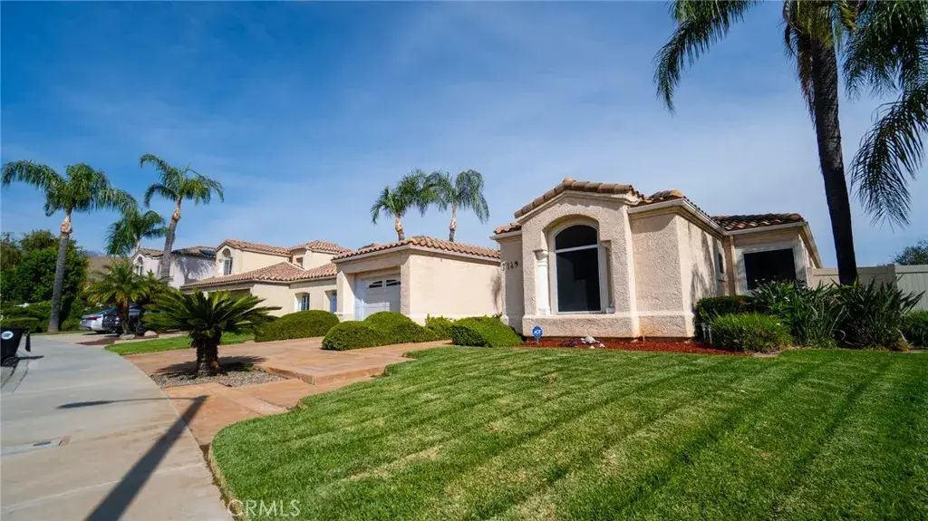 7149 Rockspring, Highland