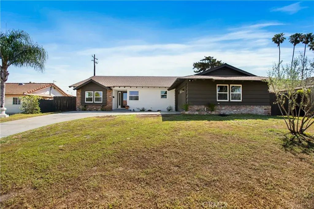 934 S Donna Beth Avenue, West Covina