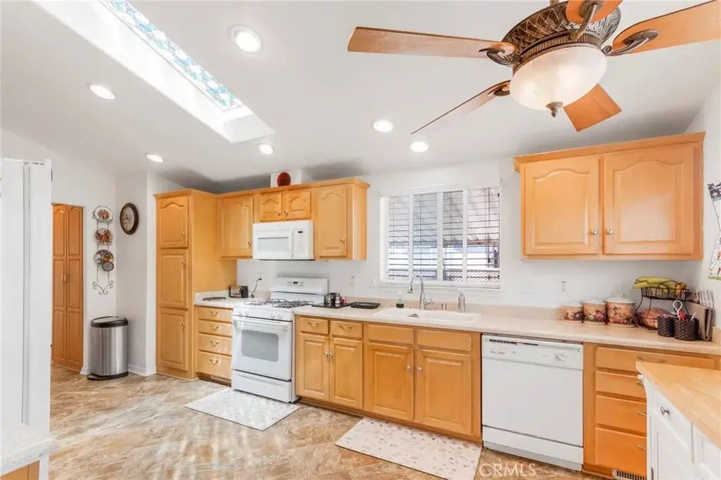 10771 Black Mountain 124, 