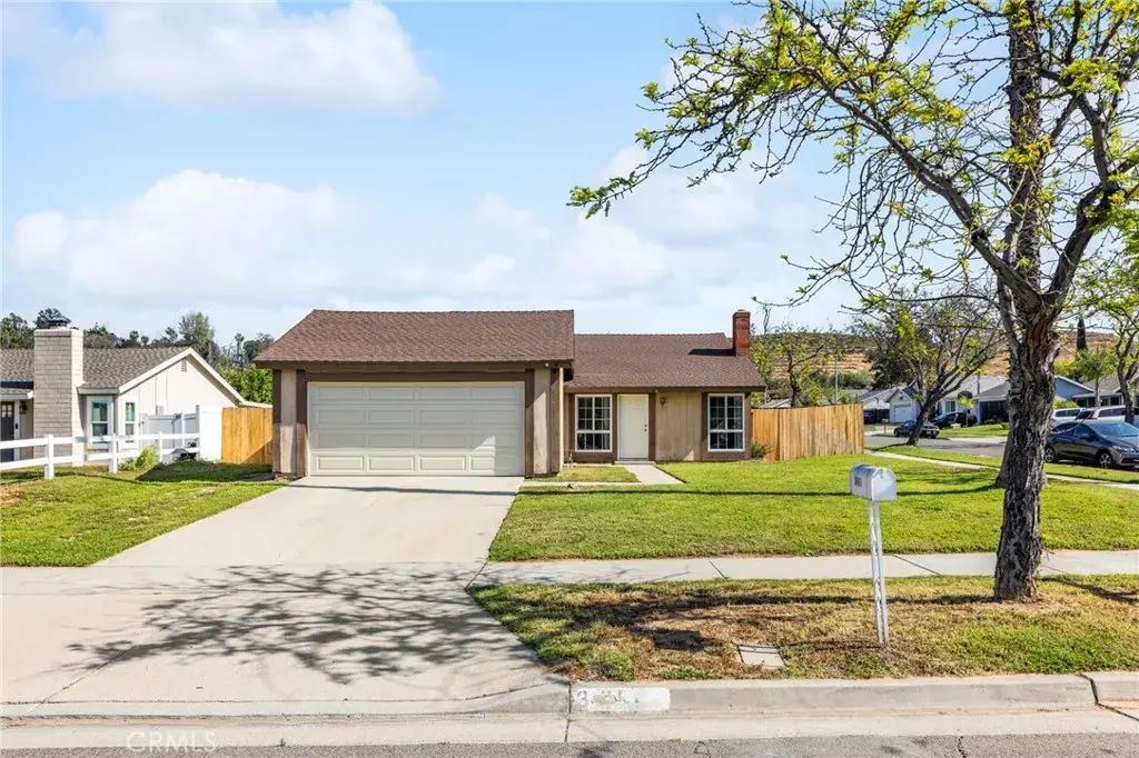 3151 Neptune Drive, Riverside