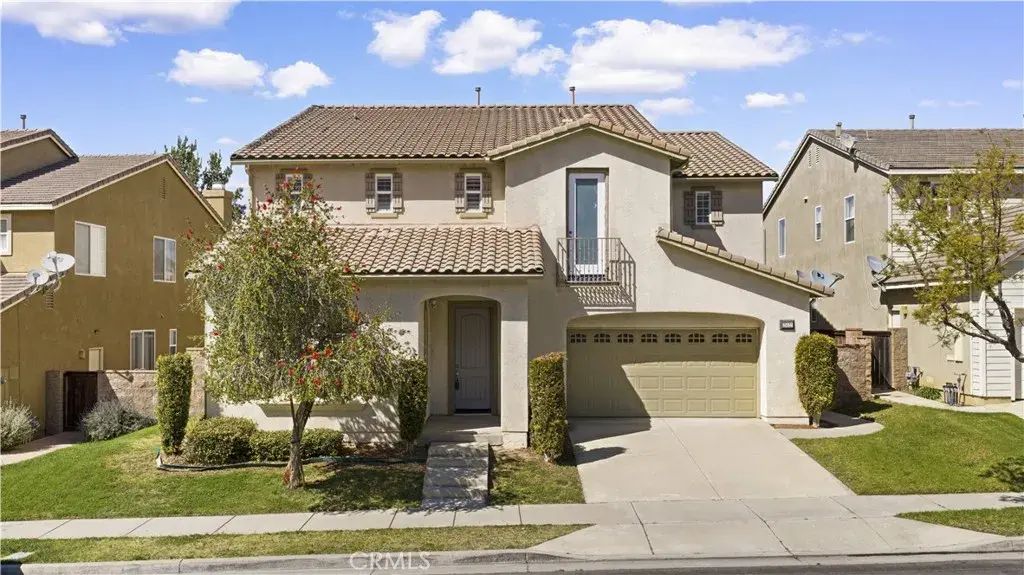 25122 Cliffrose, Corona