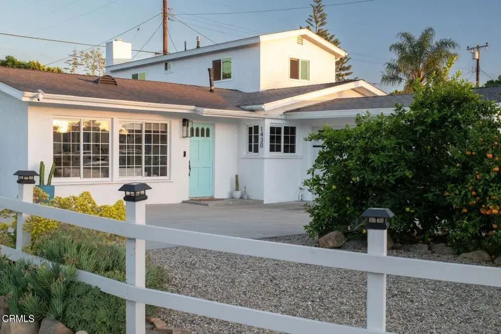 1430 Linhere Drive, Carpinteria