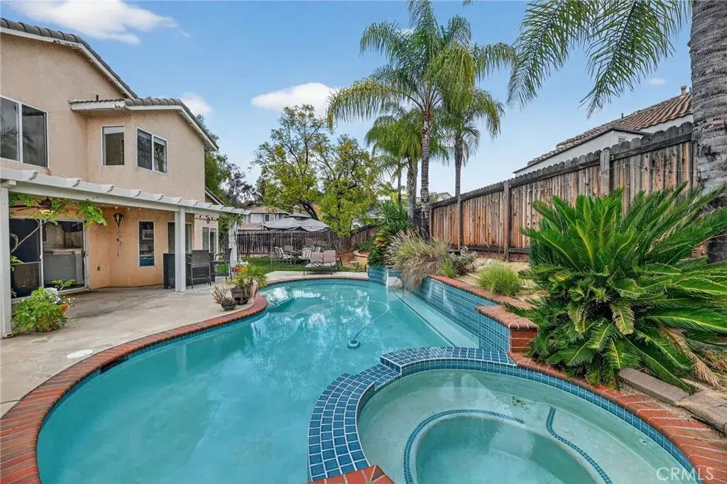 39602 Hearthstone Court, Murrieta