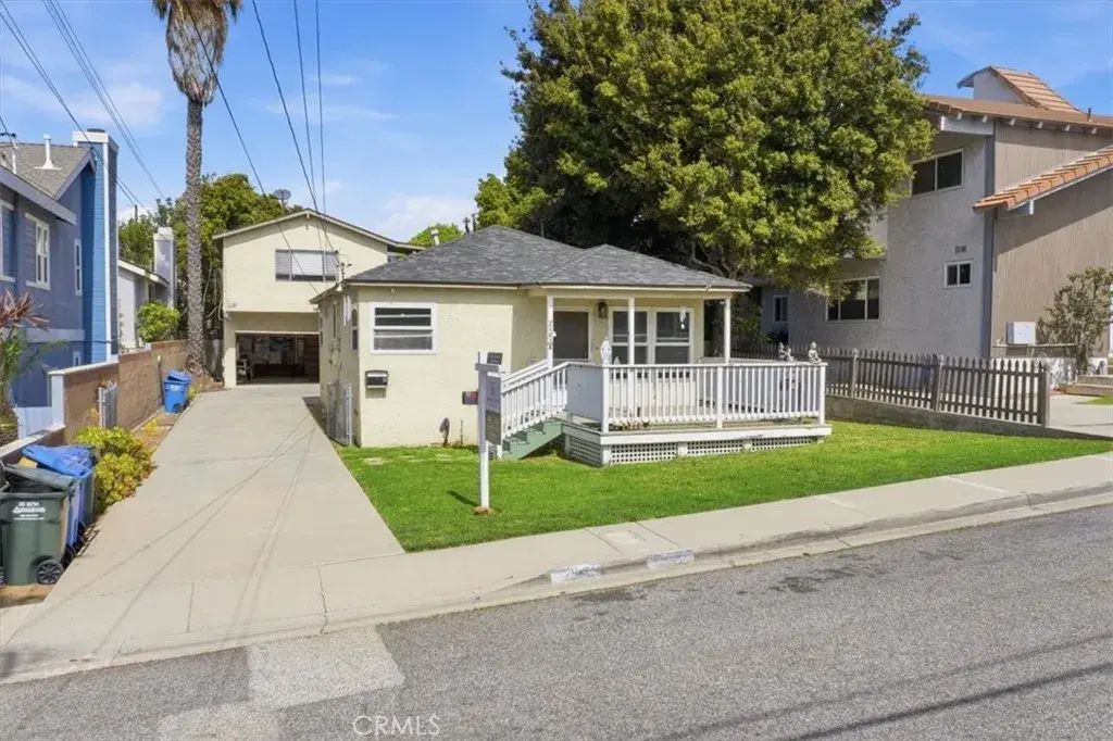 2103 Harriman A, Redondo Beach