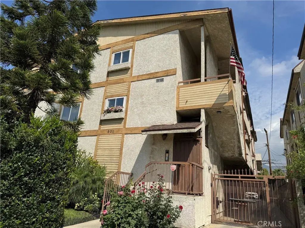 601 Salem 201, Glendale