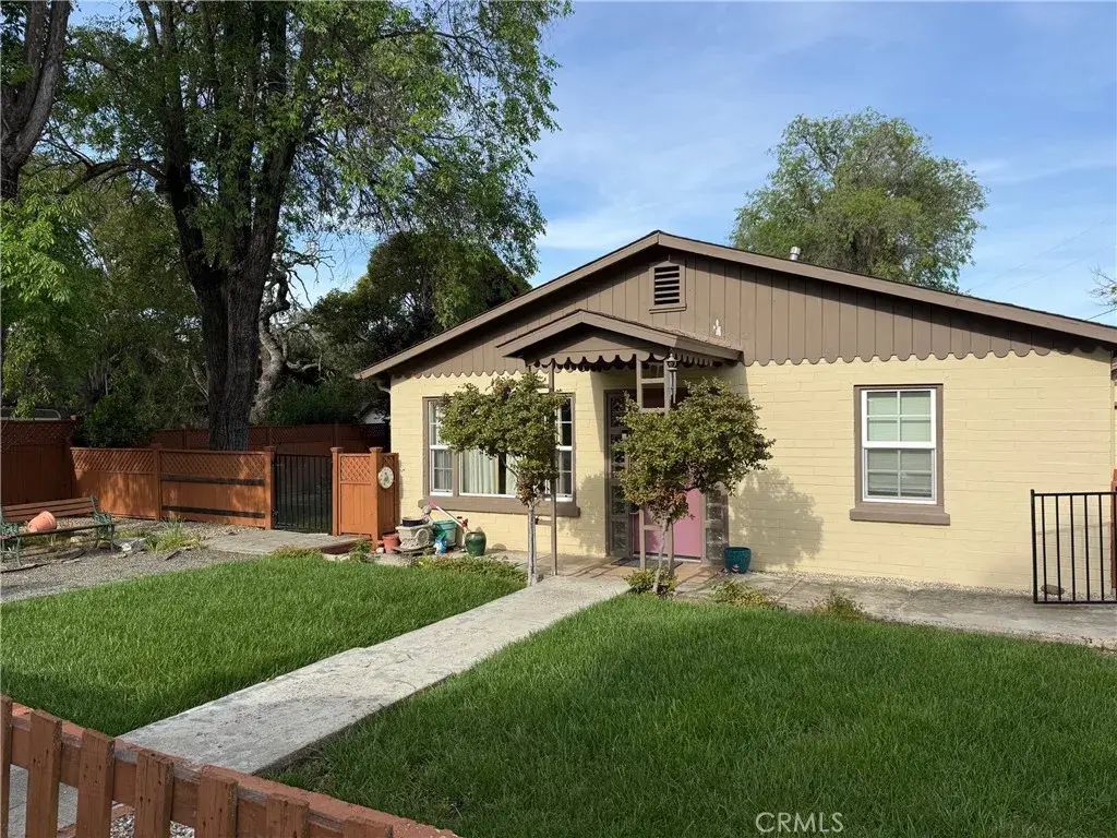 10370 Atascadero Avenue, Atascadero