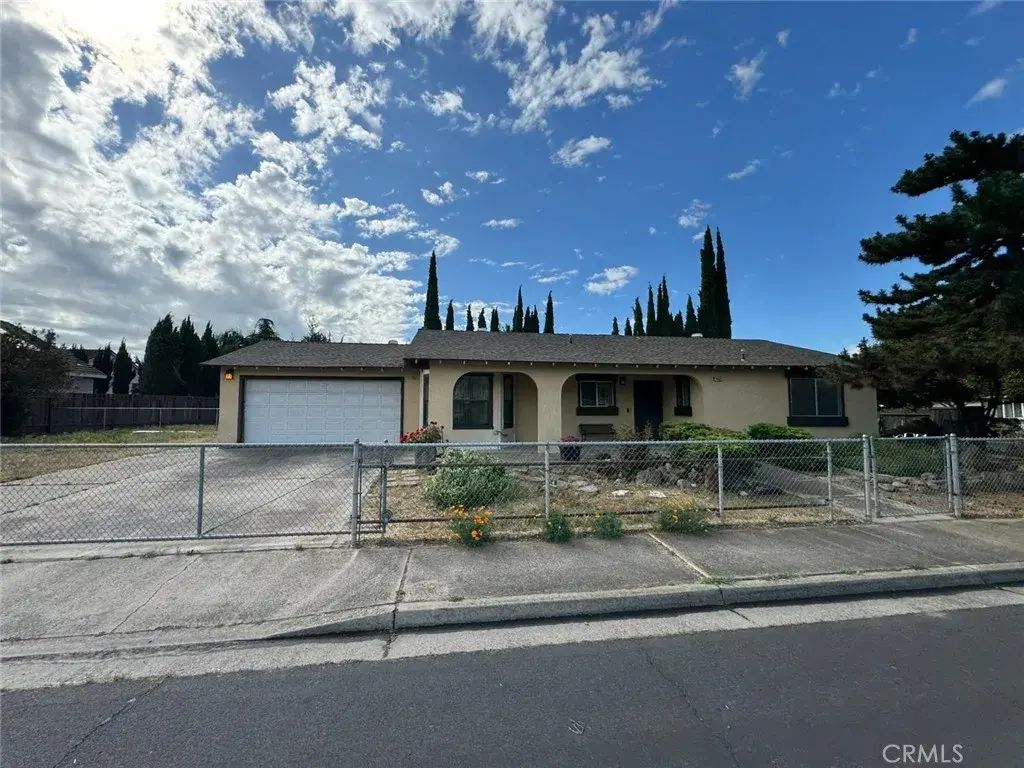 1461 E D, Oakdale