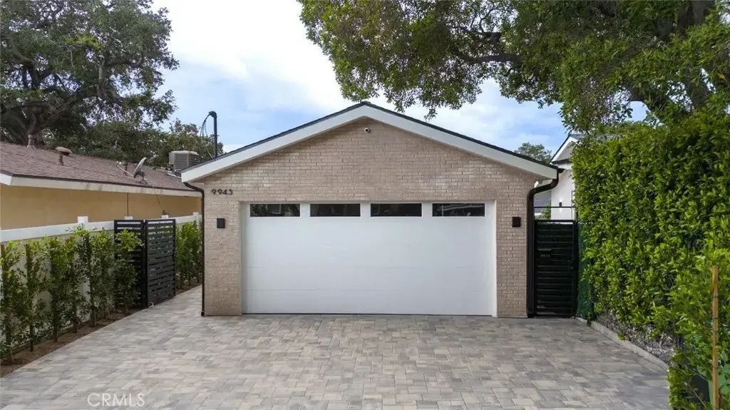 9943 Provo Avenue, Tujunga