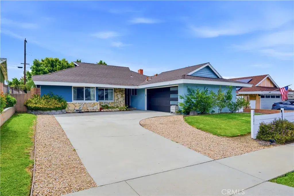 12121 Breezewood Drive, Whittier