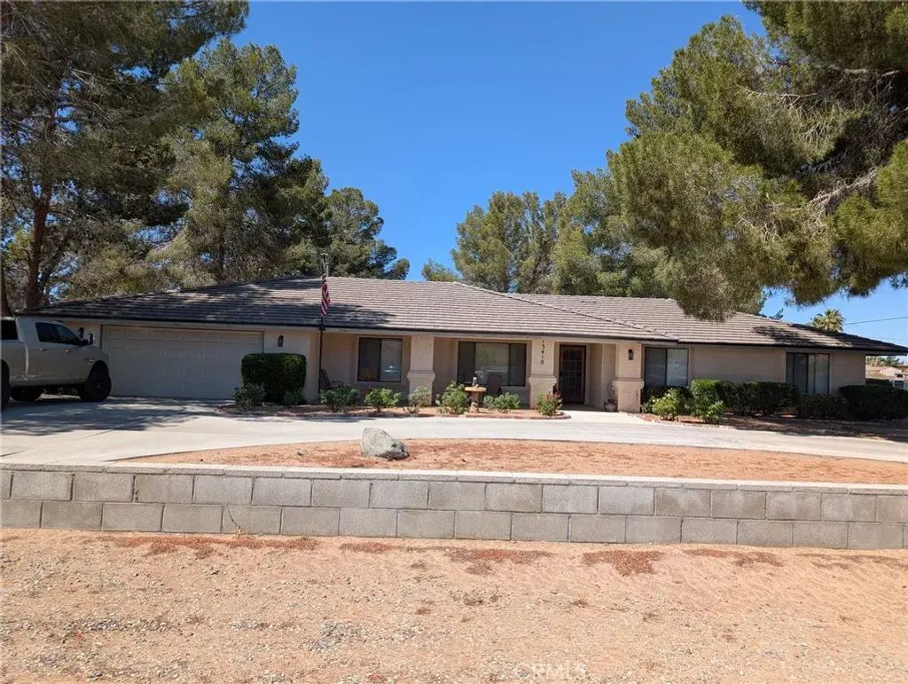 13410 Quapaw Road, Apple Valley