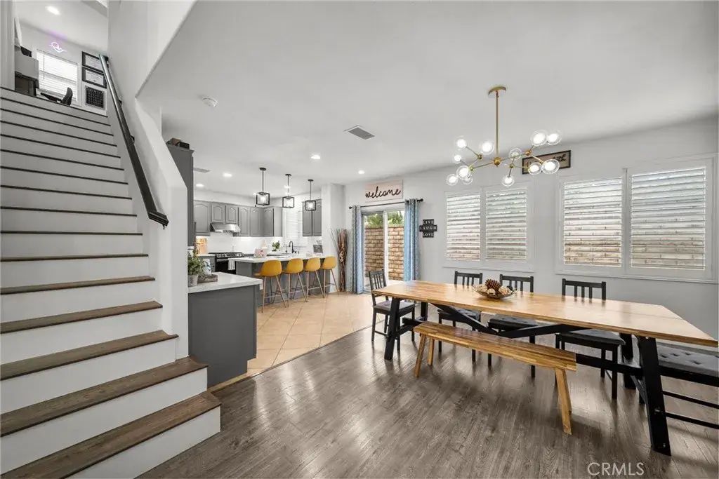 28341 Willow Court, Saugus