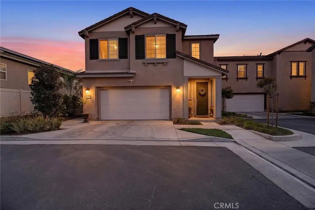 500 Enzo, Lake Elsinore