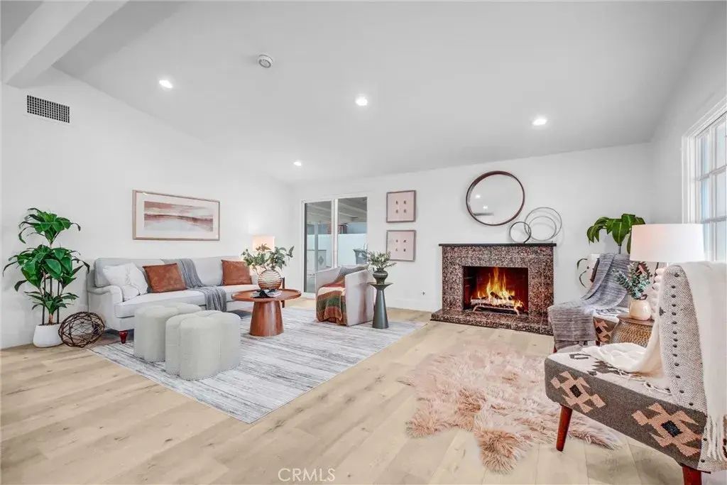 4122 W Kent, Santa Ana