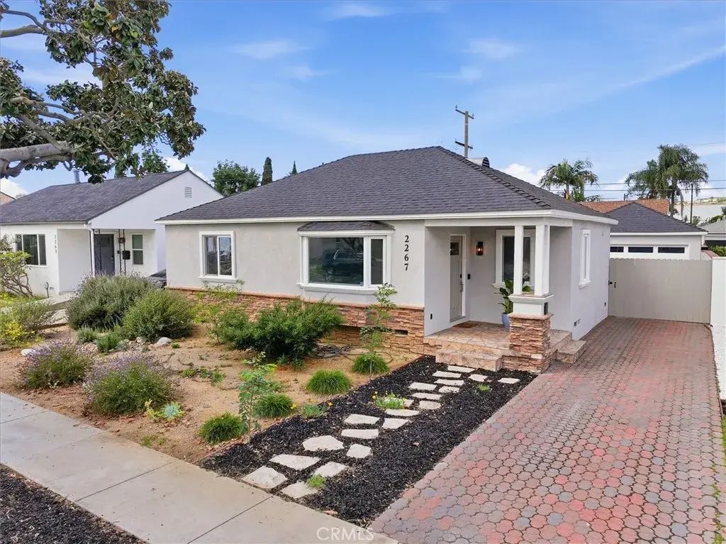 2267 Mira Mar Avenue, Long Beach