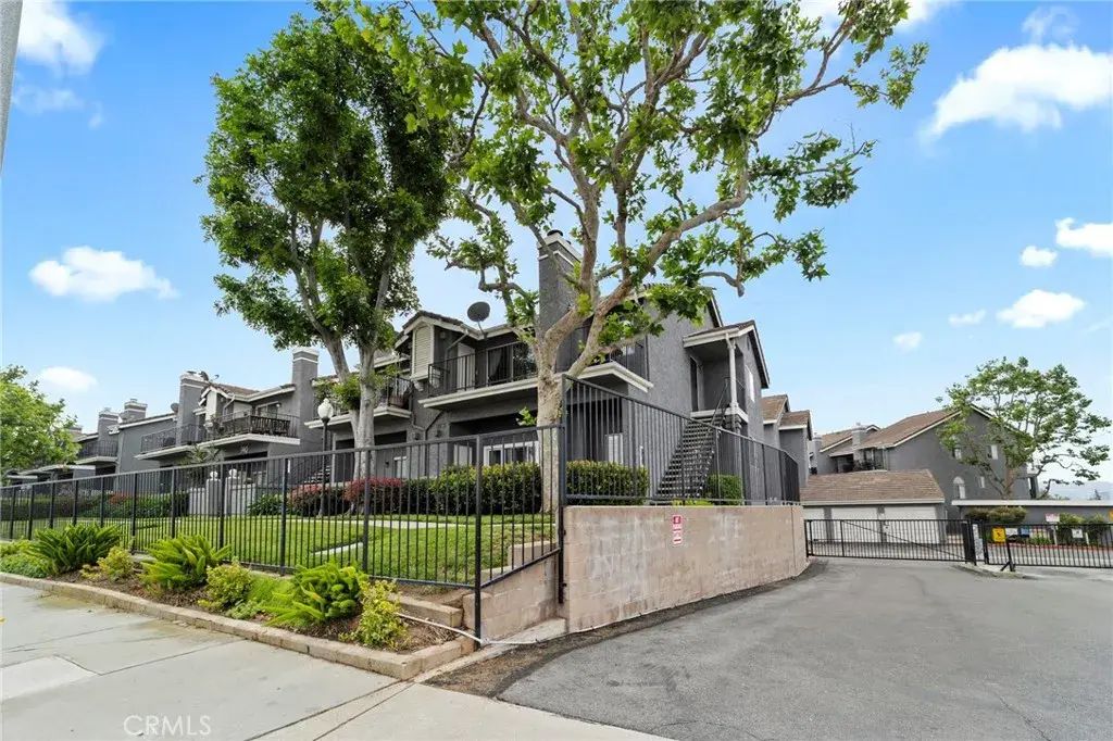740 E San Bernardino Road 2, Covina