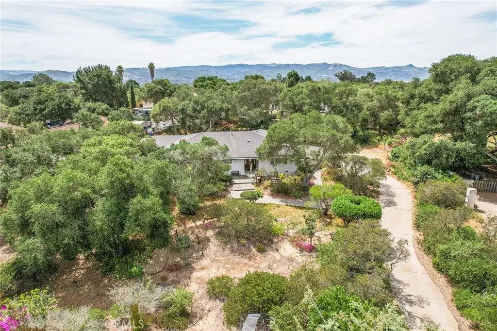 1260 Onstott, Lompoc