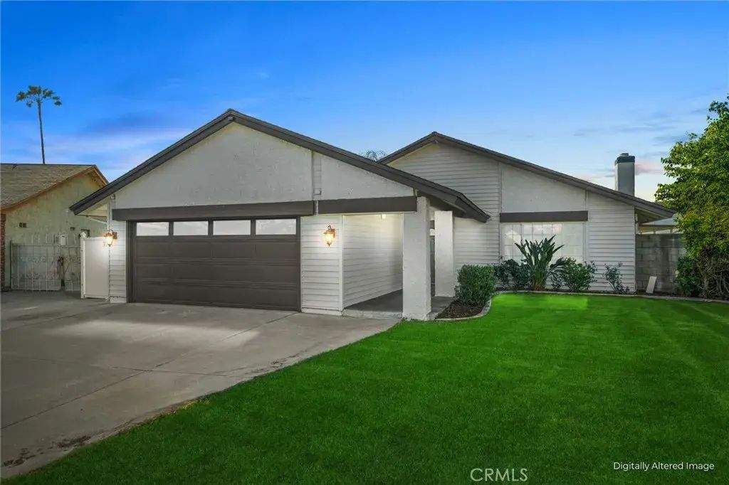 12208 Providence, Chino