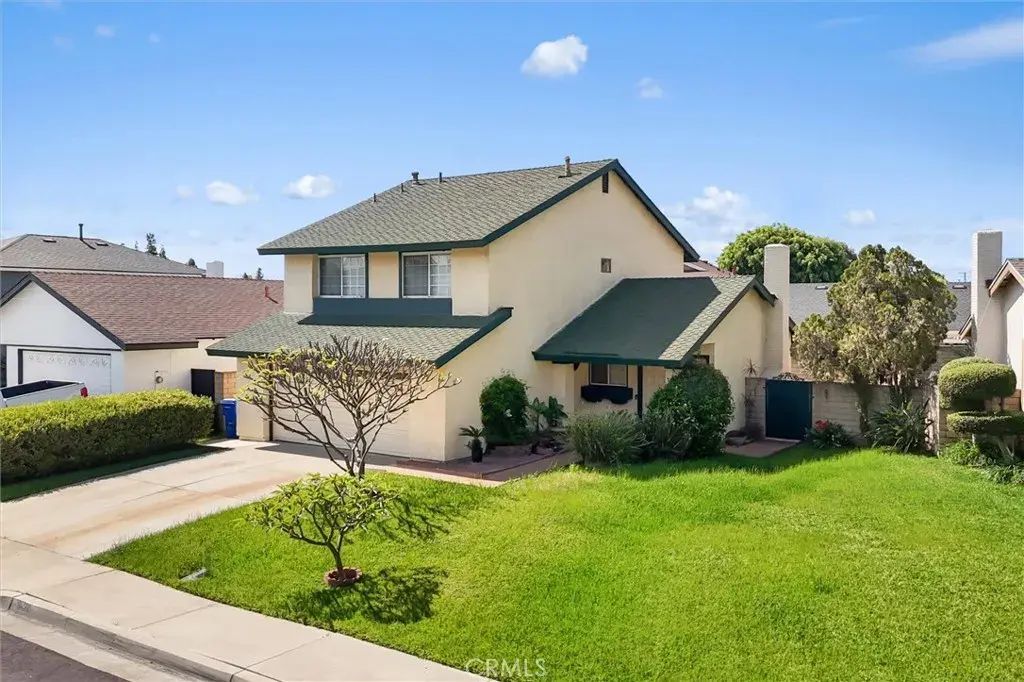 5460 E Village Drive, Commerce