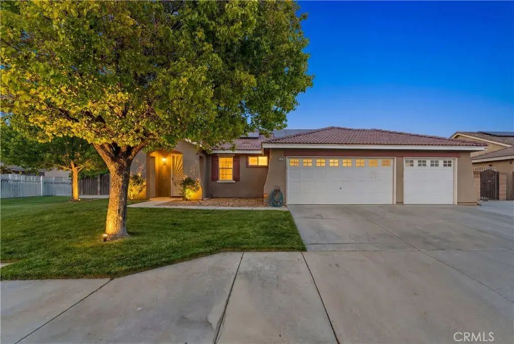 44340 46th West, Lancaster