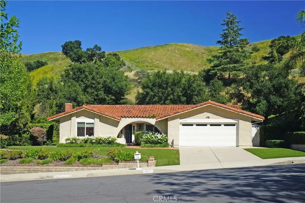 5816 Carell Avenue, Agoura Hills