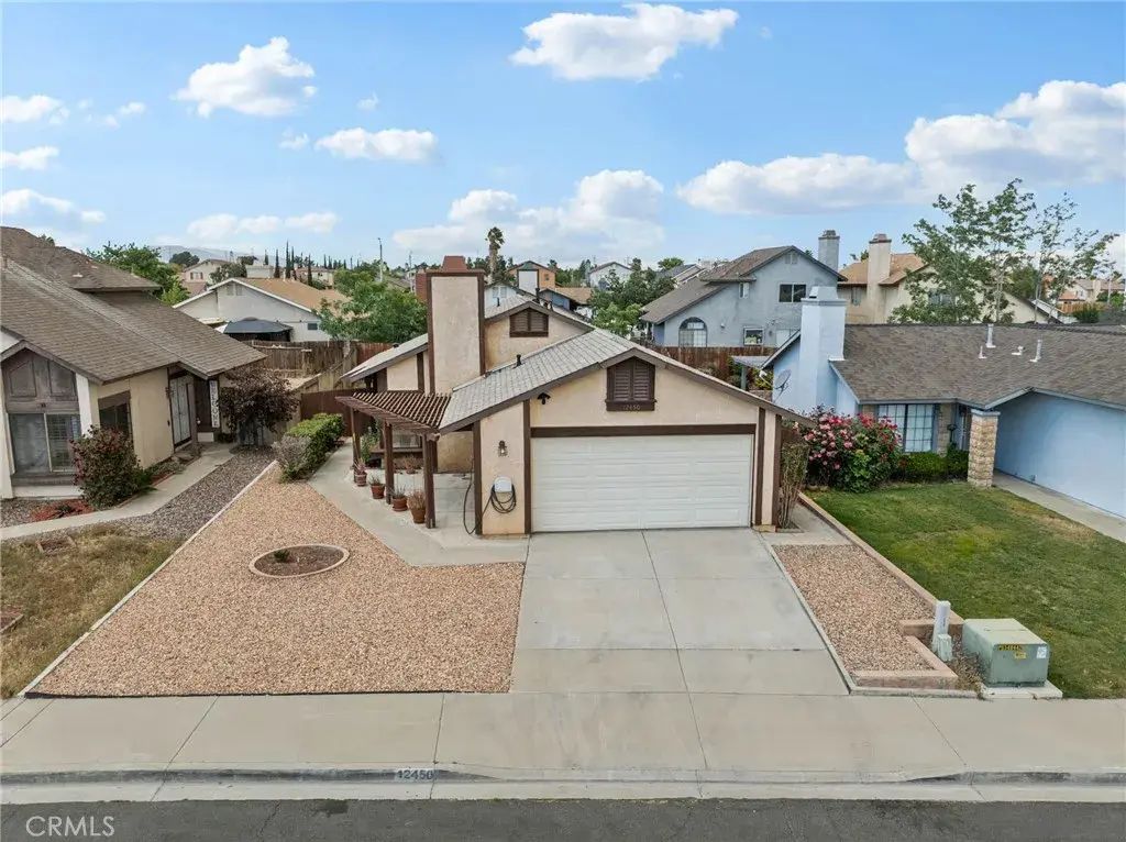 12450 Crestline Road, Victorville