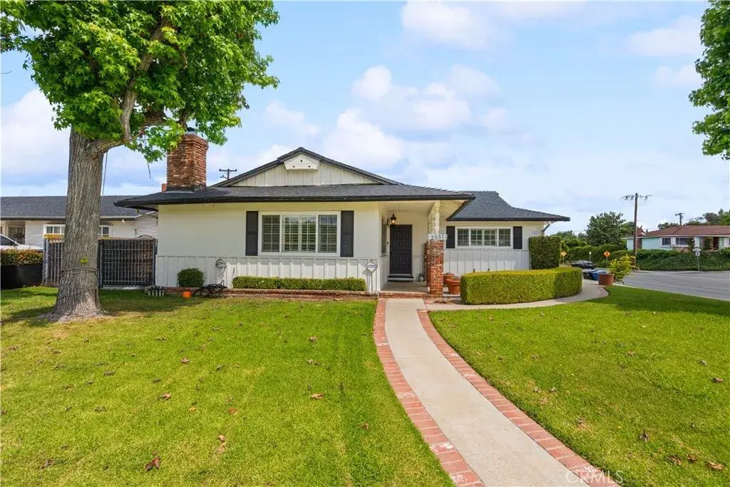 2551 E Larkwood Street, West Covina