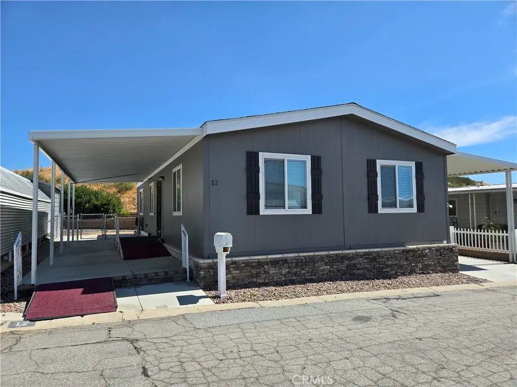 10320 Calimesa 12, Calimesa