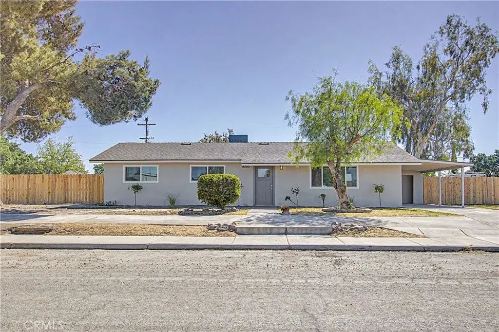 9085 W L Street, South Dos Palos