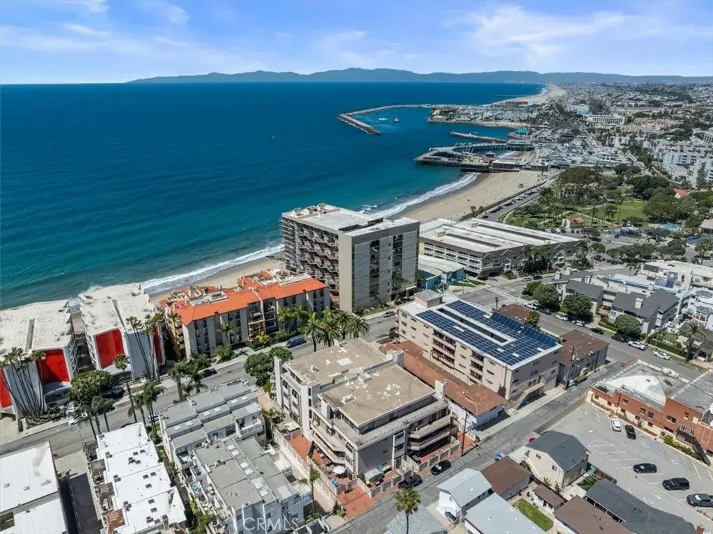 512 Esplanade 103, Redondo Beach